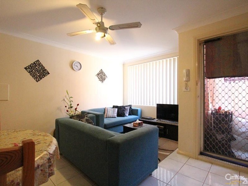 4/14 FORBES STREET, Warwick Farm NSW 2170