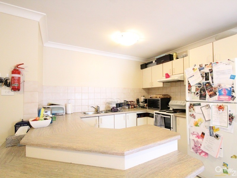 5/42-46 Wellwood Ave, Moorebank NSW 2170