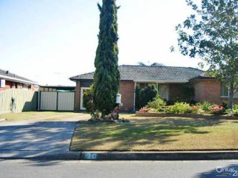 20 DREDGE AVENUE, Moorebank NSW 2170