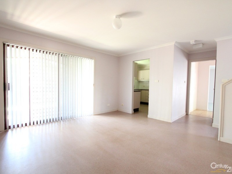 13/19  Troopers Mews, Holsworthy NSW 2173