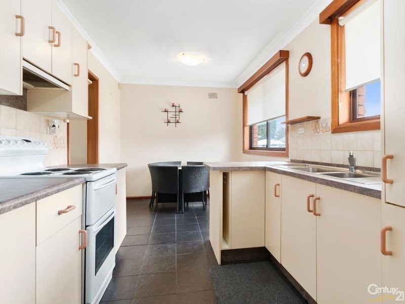 30 MAWSON DRIVE, Cartwright NSW 2168