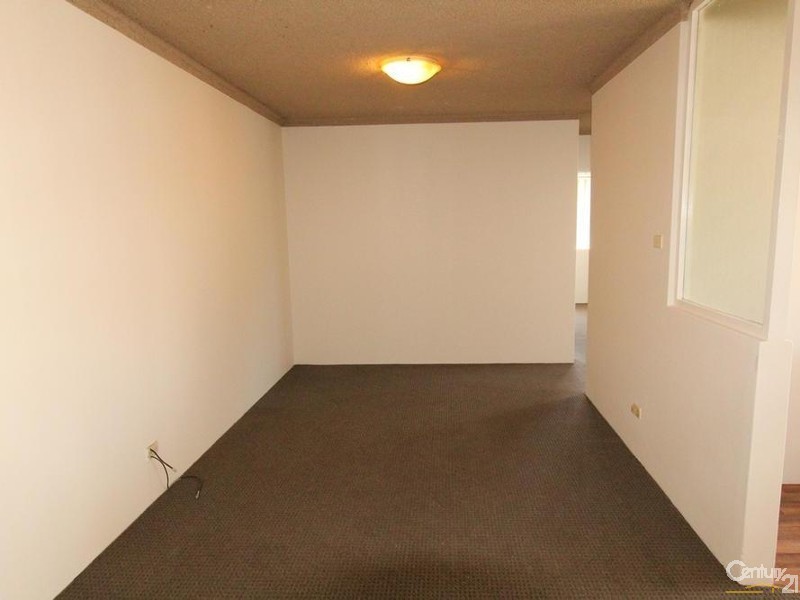 14/12-16 GOULBURN STREET, Liverpool NSW 2170