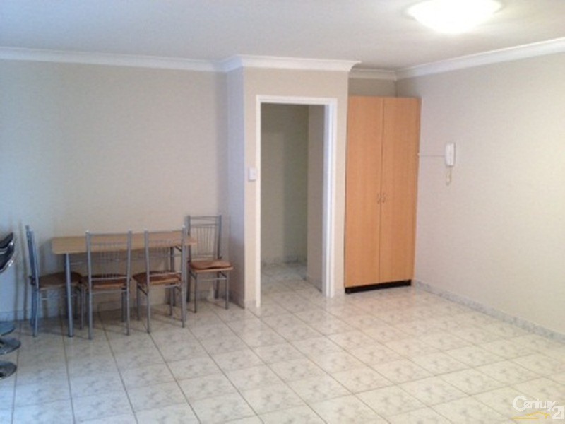 10/19-21 CHARLES STREET, Liverpool NSW 2170