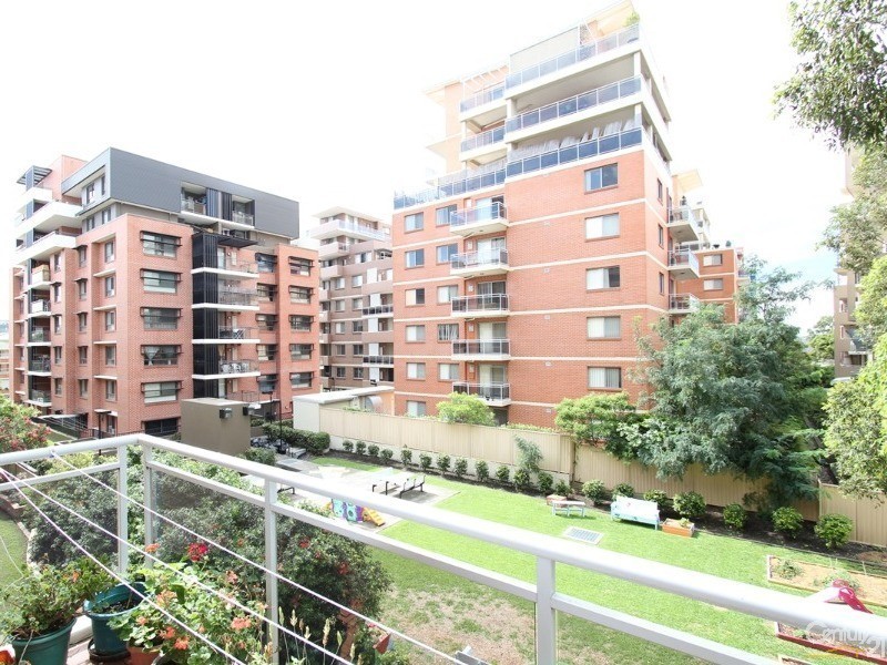 23/20-22 George Street, Liverpool NSW 2170