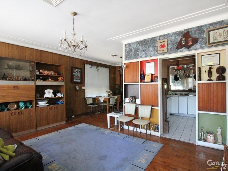 98 Elizabeth Drive, Liverpool NSW 2170