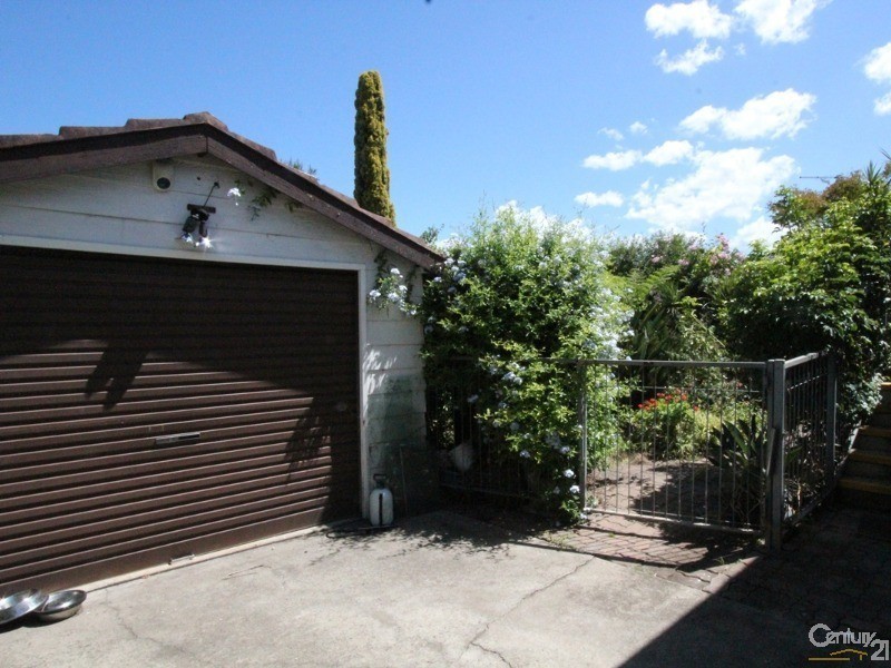 98 Elizabeth Drive, Liverpool NSW 2170