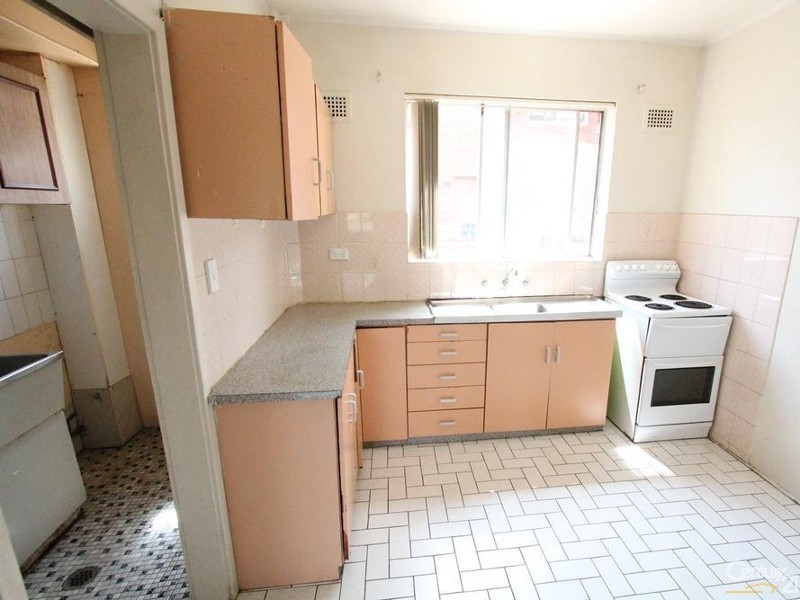 2/36 CARBONI STREET, Liverpool NSW 2170