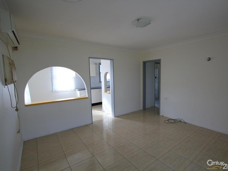 40 MARIE CRESCENT, Lurnea NSW 2170