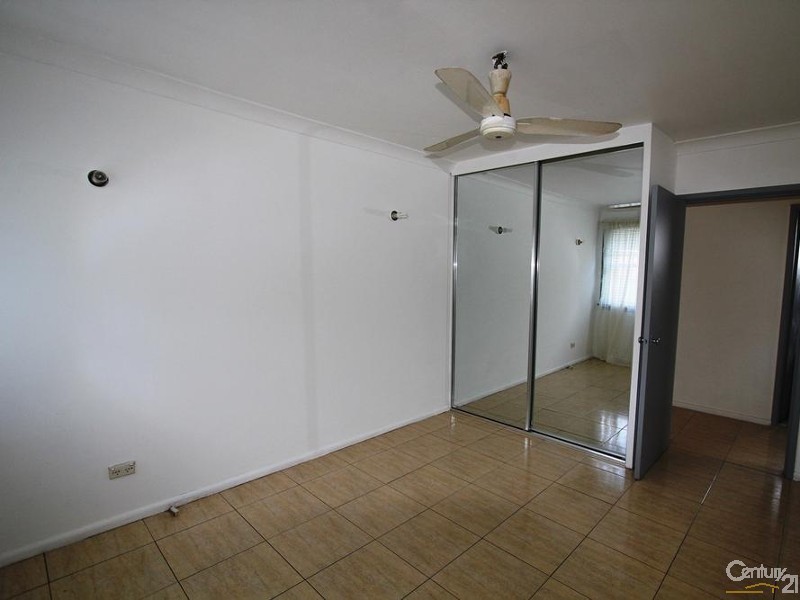 40 MARIE CRESCENT, Lurnea NSW 2170