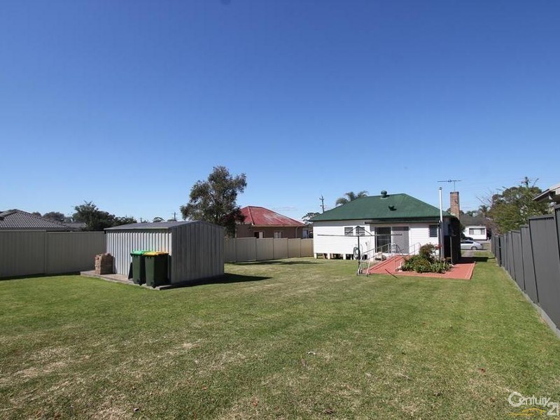 35 ANDERSON AVENUE, Liverpool NSW 2170