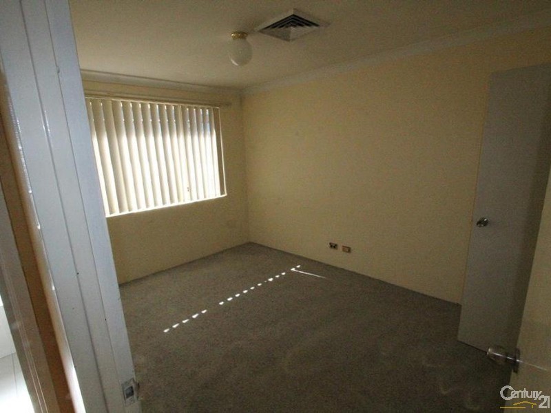 98/3 RIVERPARK DRIVE, Liverpool NSW 2170