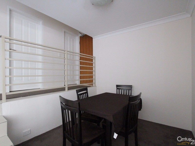 18/26 Remembrance Drive, Warwick Farm NSW 2170