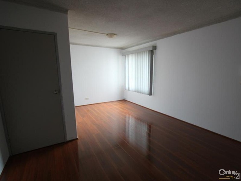 9/12-16 GOULBURN STREET, Liverpool NSW 2170