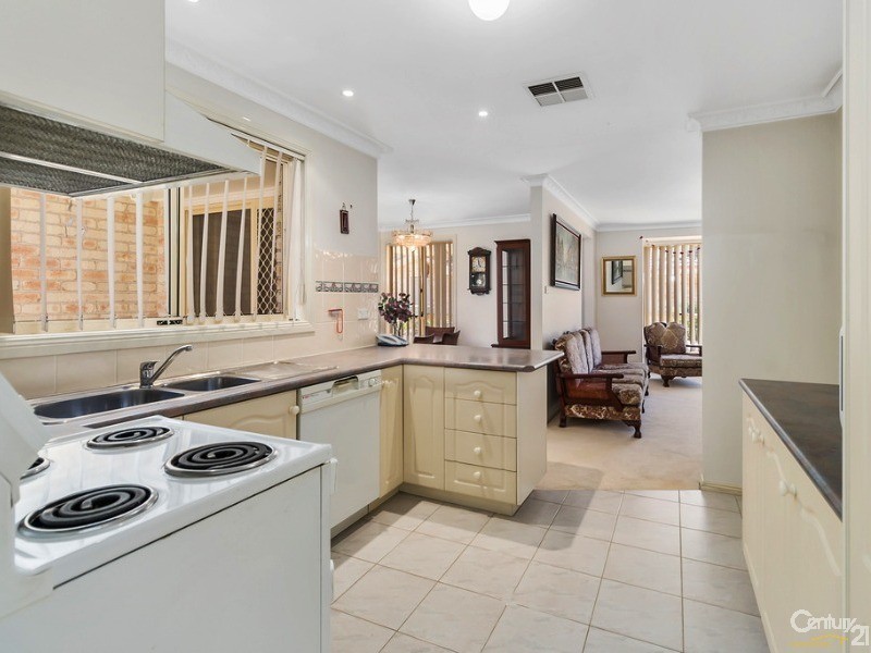 3/9-11 Doomben Close, Casula NSW 2170