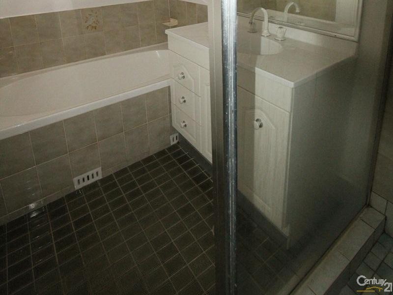 7/144 MOORE STREET, Liverpool NSW 2170