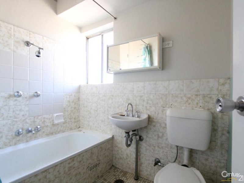 10/114 ELIZABETH DRIVE, Liverpool NSW 2170