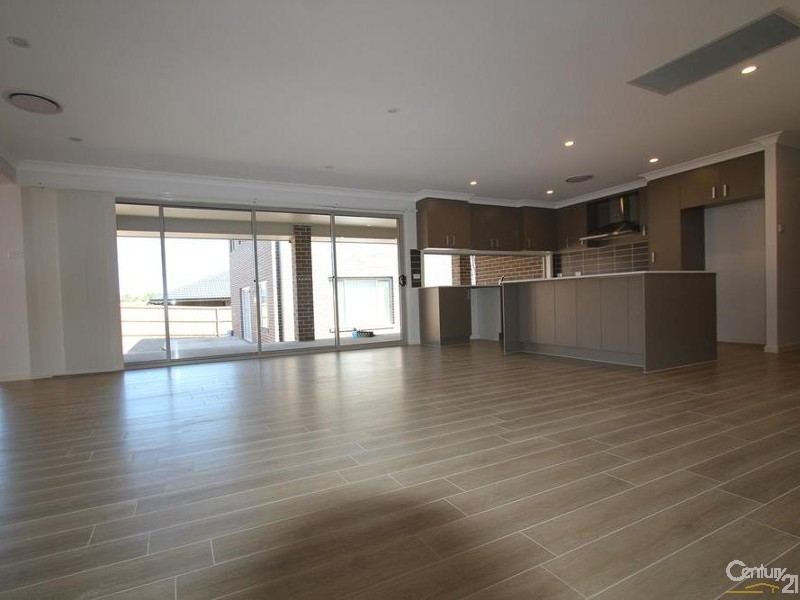 34 CLEMENT ROAD, Edmondson Park NSW 2174