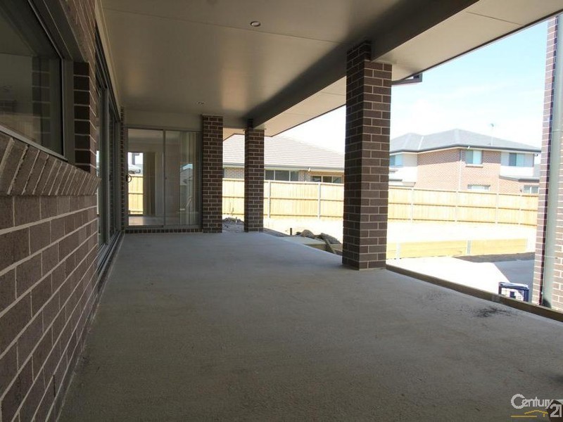 34 CLEMENT ROAD, Edmondson Park NSW 2174