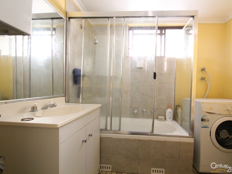 11/77 Memorial Ave, Liverpool NSW 2170