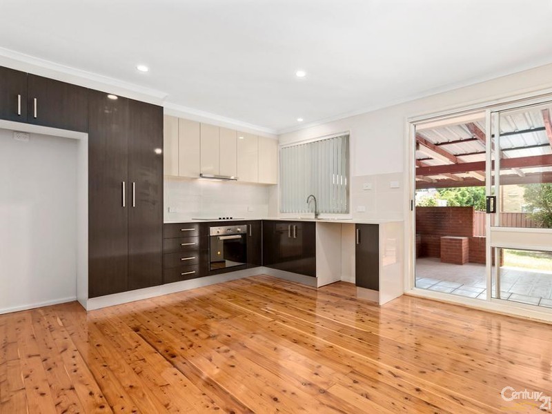 14 Rugby Crescent, Chipping Norton NSW 2170