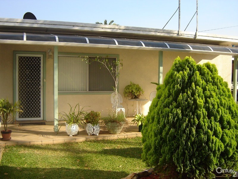 66 LONGSTAFF AVENUE, Chipping Norton NSW 2170