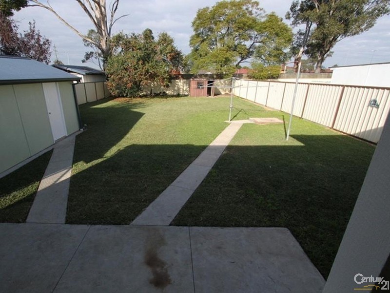 6 DALE AVENUE, Liverpool NSW 2170