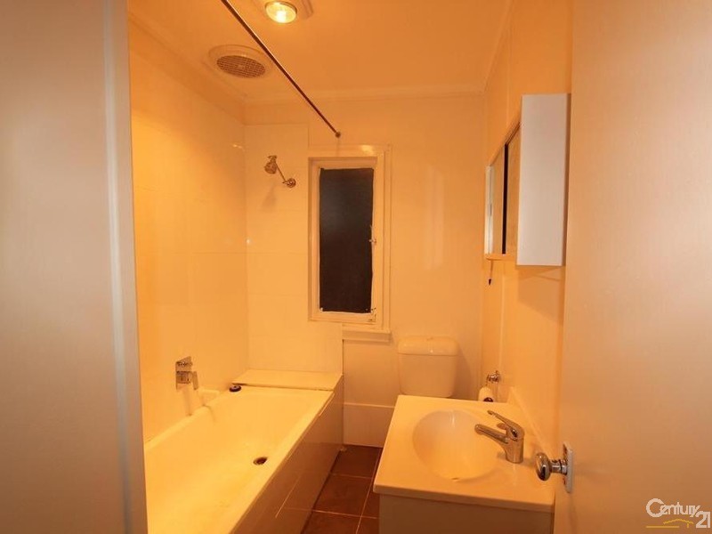 88 STRICKLAND CRESCENT, Ashcroft NSW 2168