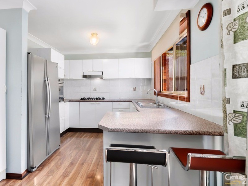 6A Cato Way, Casula NSW 2170