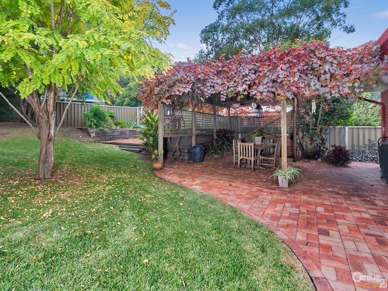 16  Macken Crescent, Oatley NSW 2223