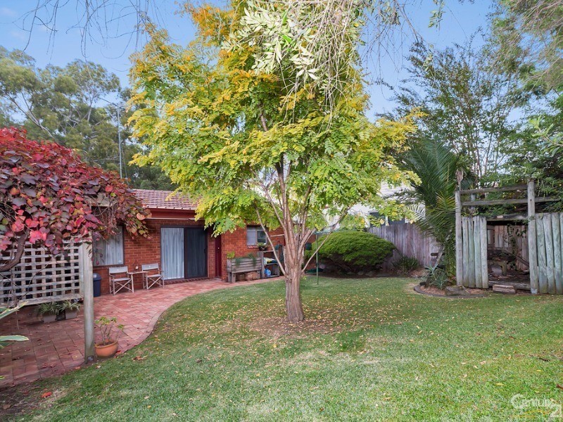 16  Macken Crescent, Oatley NSW 2223