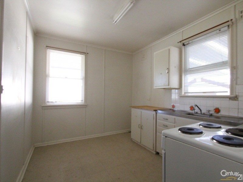 Lurnea NSW 2170