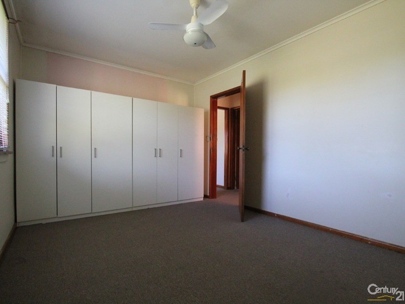 Lurnea NSW 2170