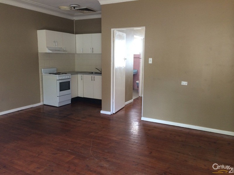 3/15 NORTHUMBERLAND STREET, Liverpool NSW 2170