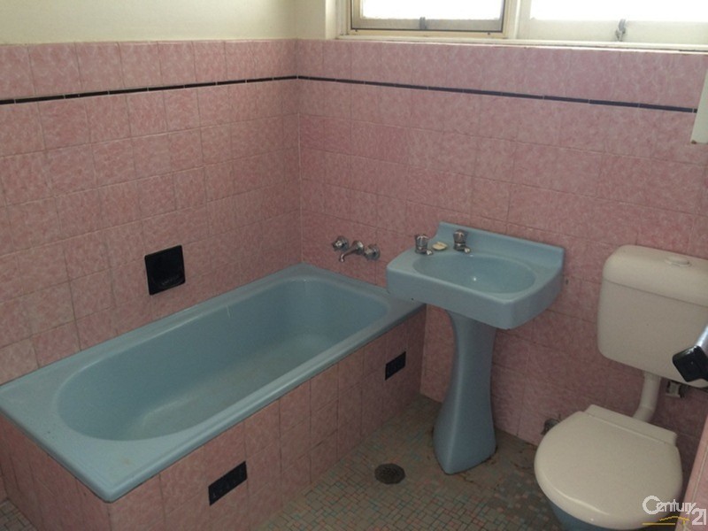 3/15 NORTHUMBERLAND STREET, Liverpool NSW 2170