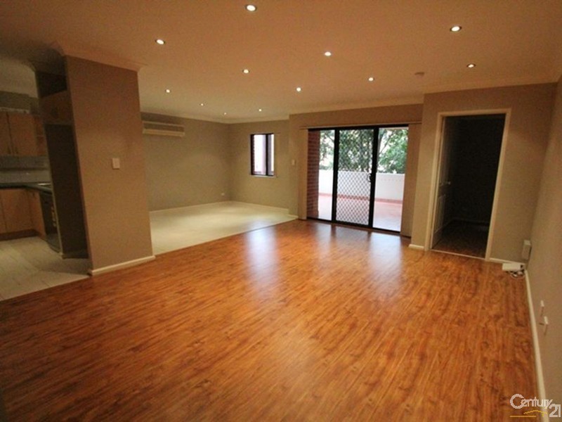 4/69 BATHURST STREET, Liverpool NSW 2170