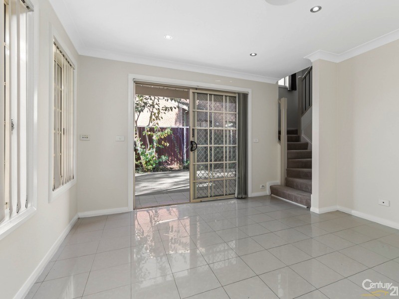 1/12 Reilly Street, Liverpool NSW 2170