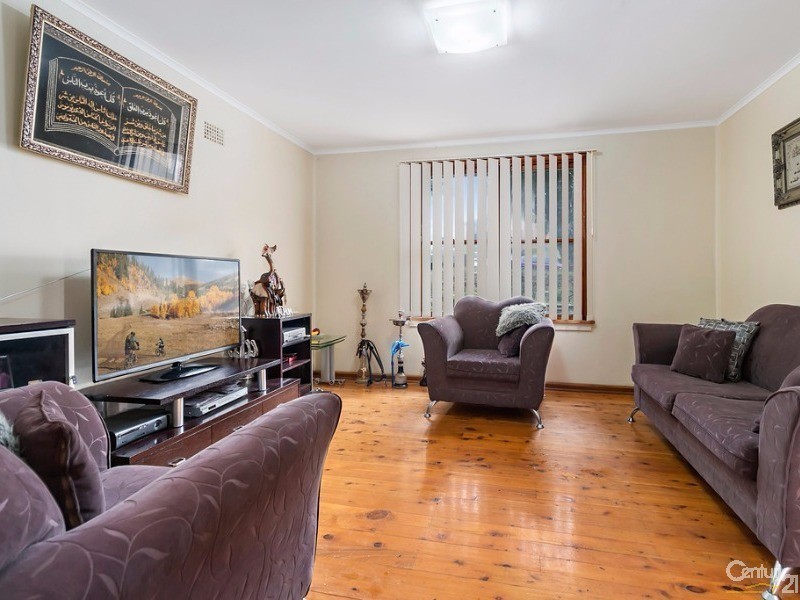 19  Wanganella Street, Miller NSW 2168