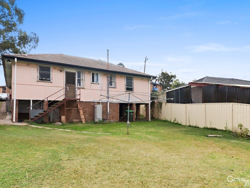 19  Wanganella Street, Miller NSW 2168