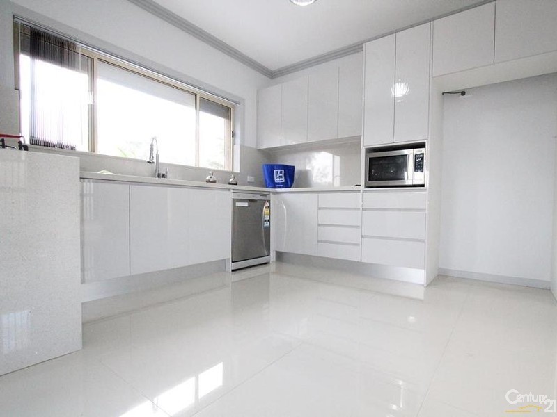 113A MEDLEY AVENUE, Liverpool NSW 2170