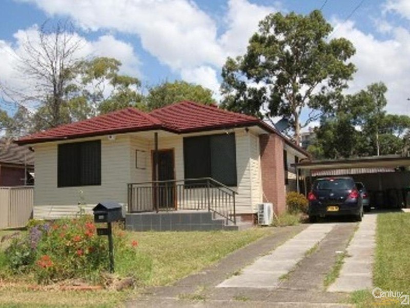 36 HINKLER AVENUE, Warwick Farm NSW 2170