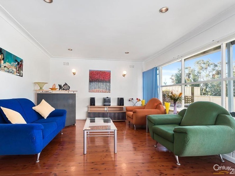 34 Twenty Second Avenue, West Hoxton NSW 2171