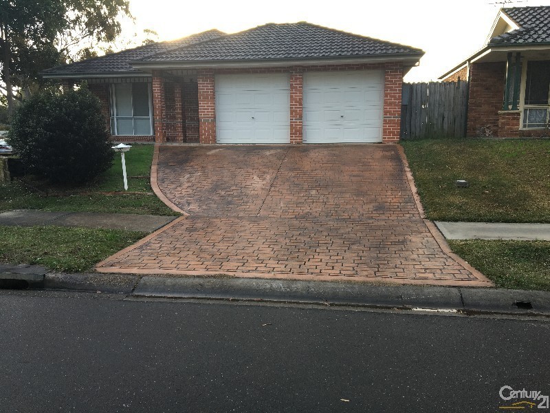 13 CULGOA COURT, Wattle Grove NSW 2173