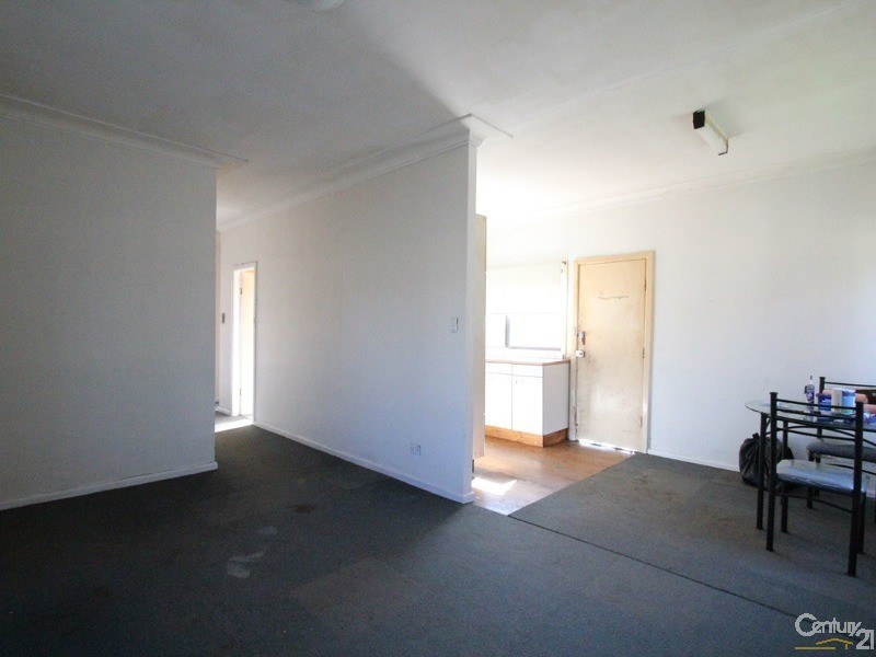 11 Vincent Avenue, Liverpool NSW 2170