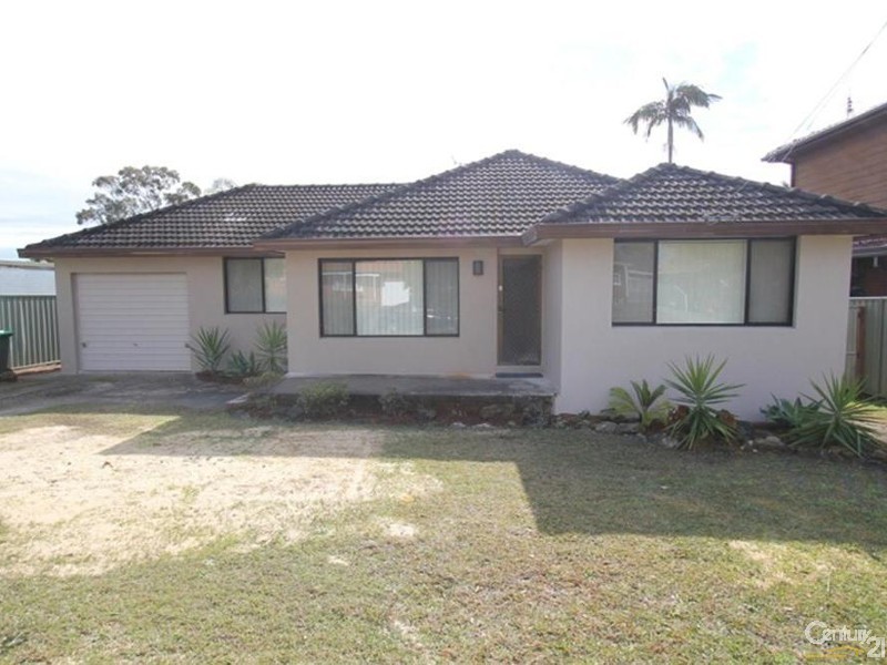 27 THOMPSON AVENUE, Moorebank NSW 2170