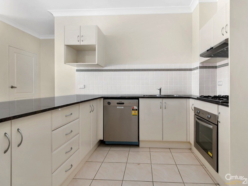 22/8-10 Browne Parade, Warwick Farm NSW 2170