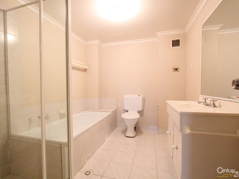 19/2 Riverpark Drive, Liverpool NSW 2170