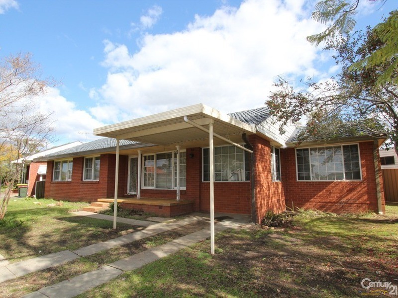 14 Medley Avenue, Liverpool NSW 2170