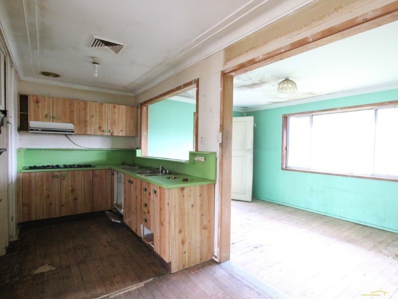 14 Medley Avenue, Liverpool NSW 2170