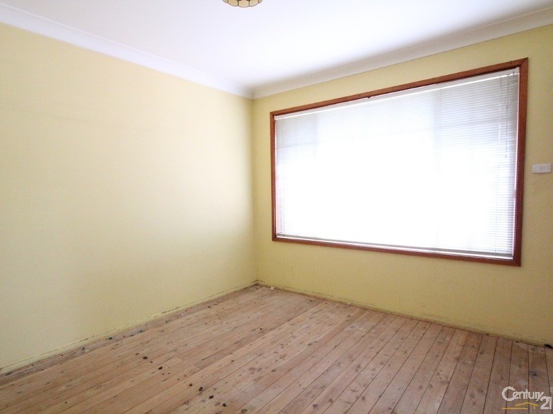 14 Medley Avenue, Liverpool NSW 2170