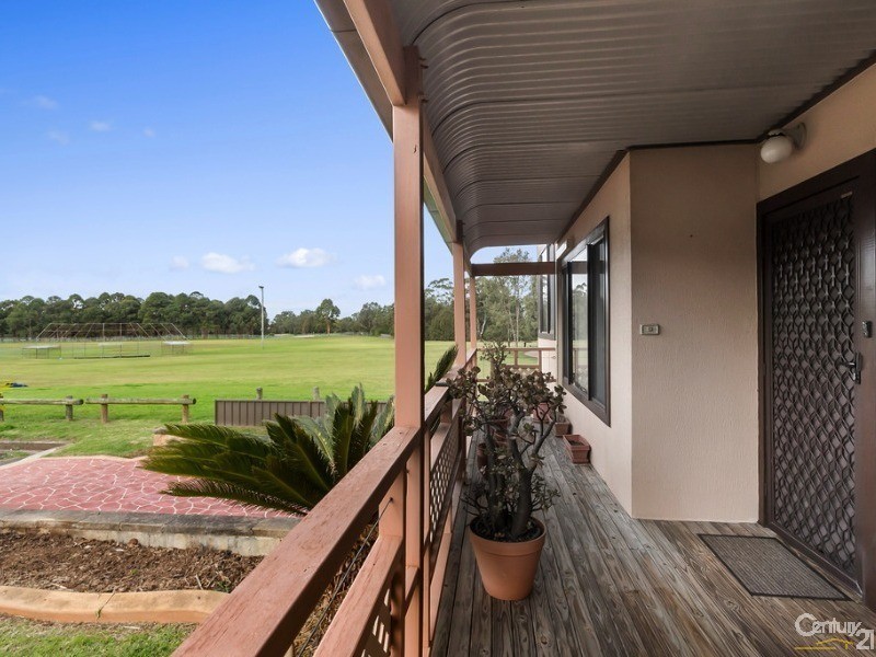 19 Conder Ave, Mount Pritchard NSW 2170